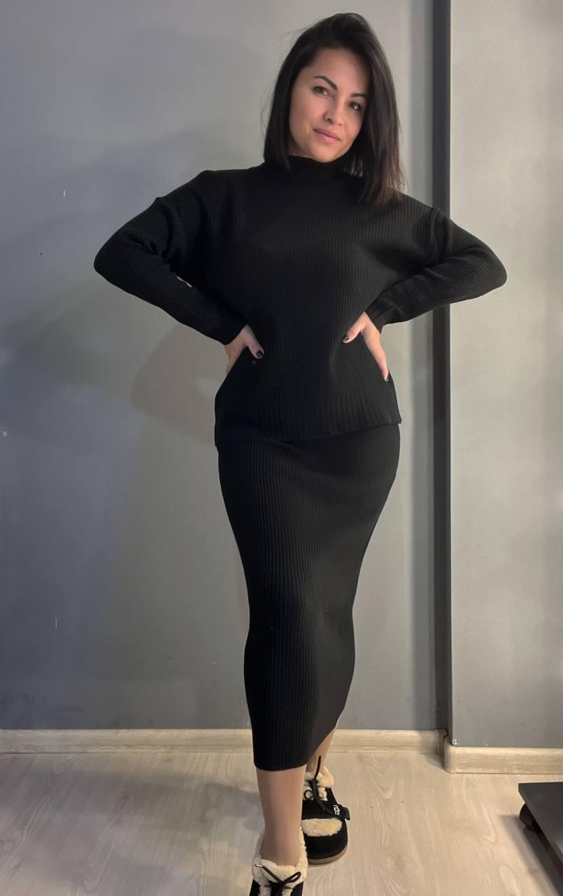 Костюм женский ENJOY 82345 свитер с юбкой длинная рубчик вязка OS Черный (729)
