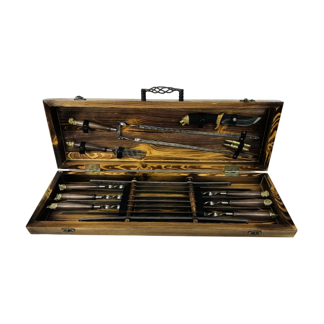 Набор шампуров в кейсе Сафари-2 люксовый на кожаных ремнях деревянный из нержавеющей стали (2-10-KS-7908)