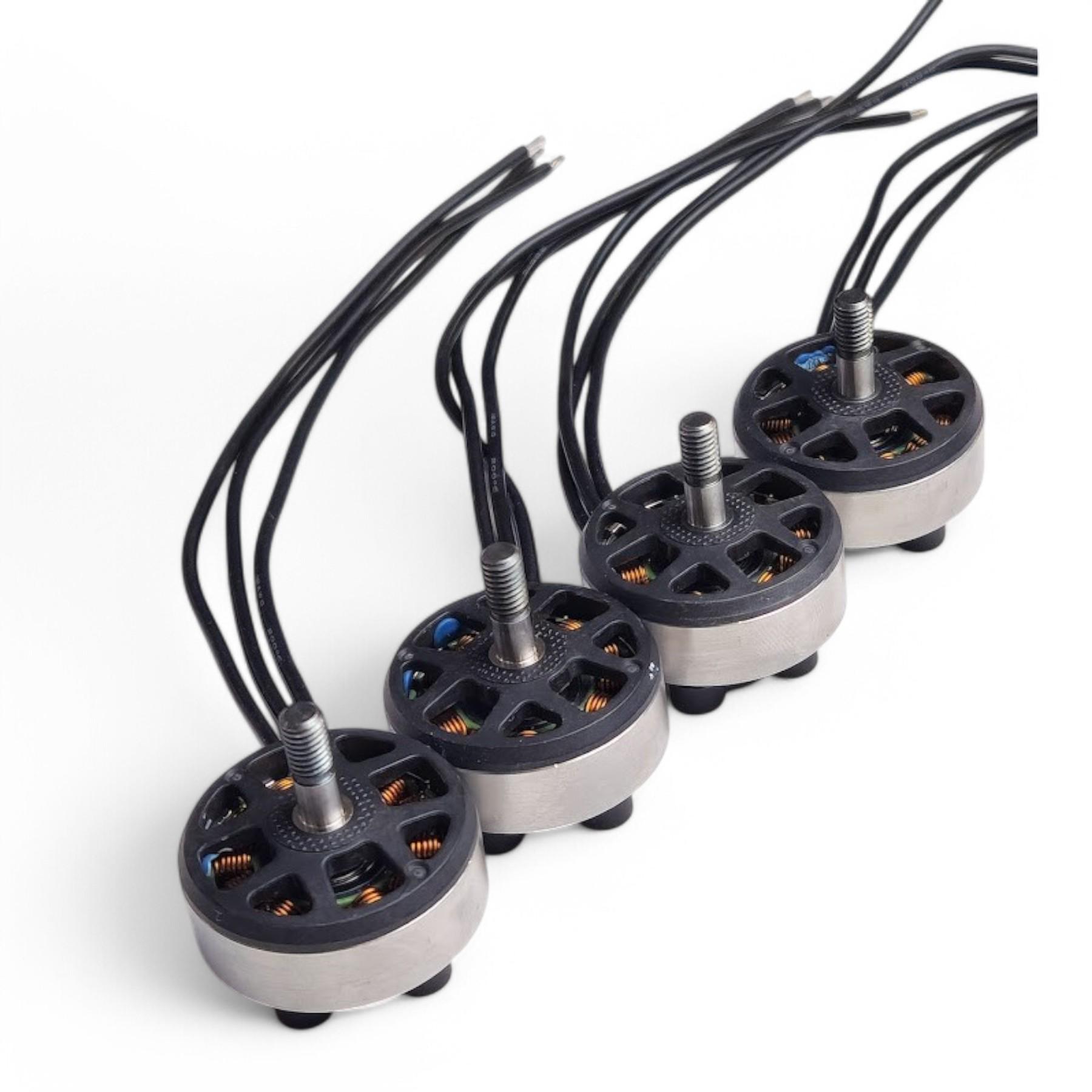 Набор двигателей DiFly 2807 1300KV Kamik выносливые моторы для дронов 7-8" (76013)