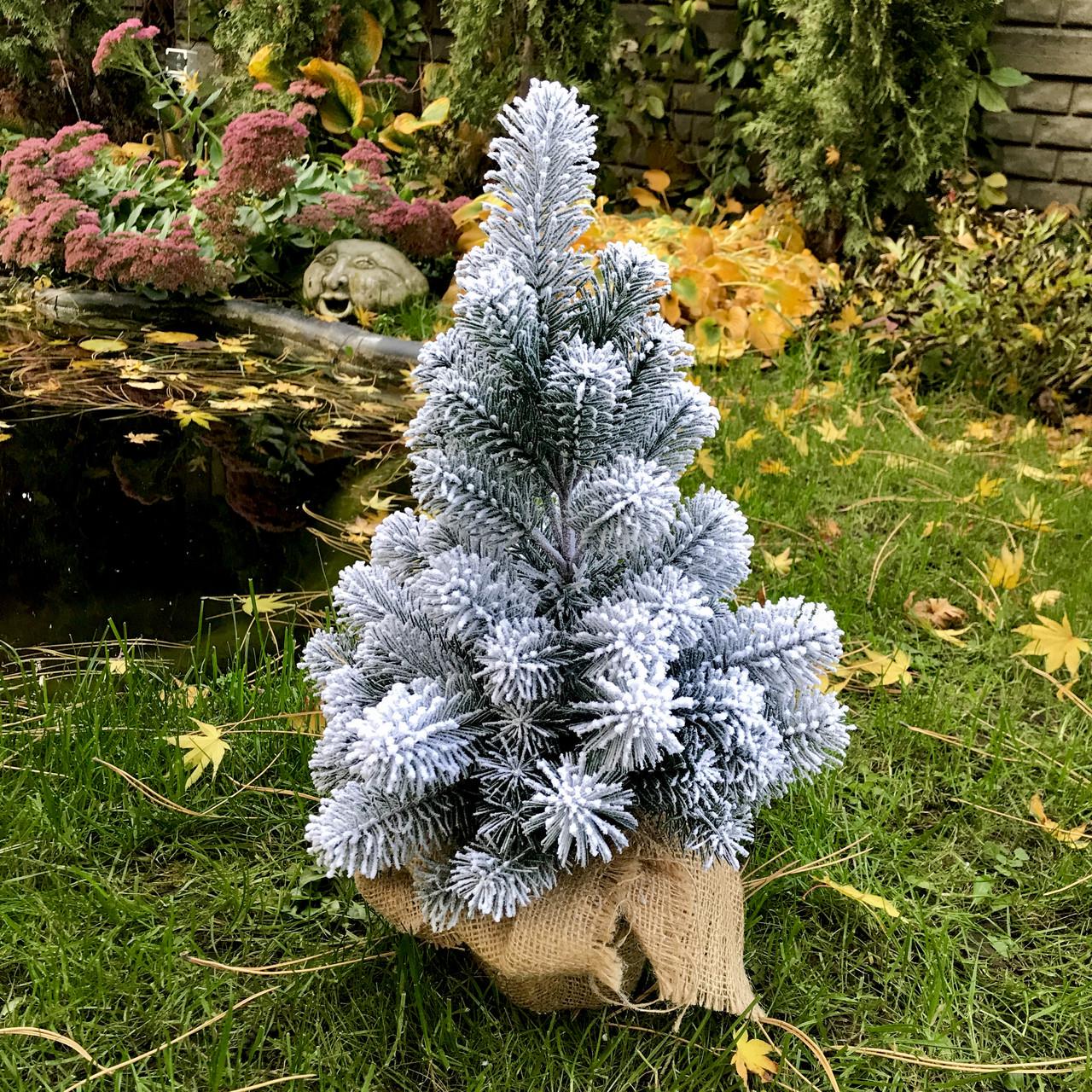 Елка литая SGH Premium в мешковине 50 см заснеженная