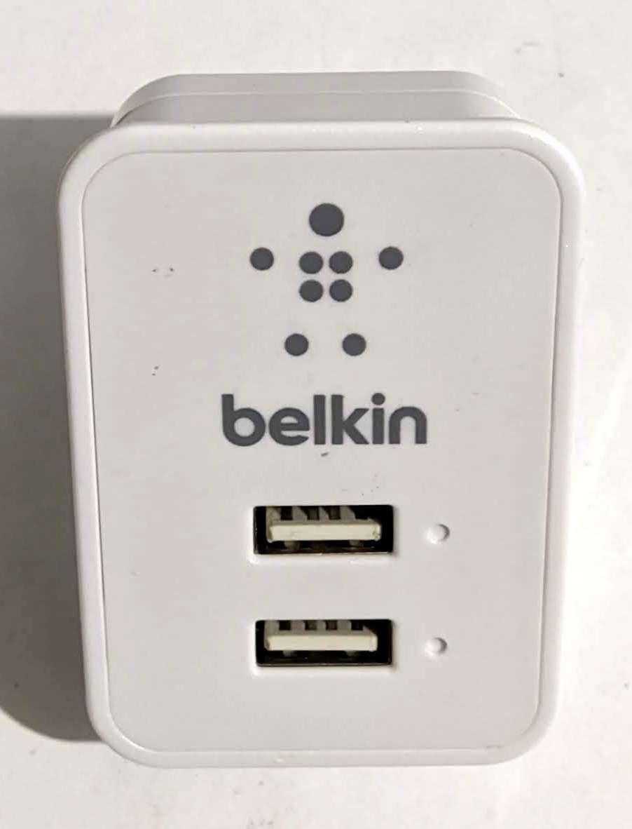 Сетевое зарядное устройство Belkin iPhone 5 2 USB (000022420)