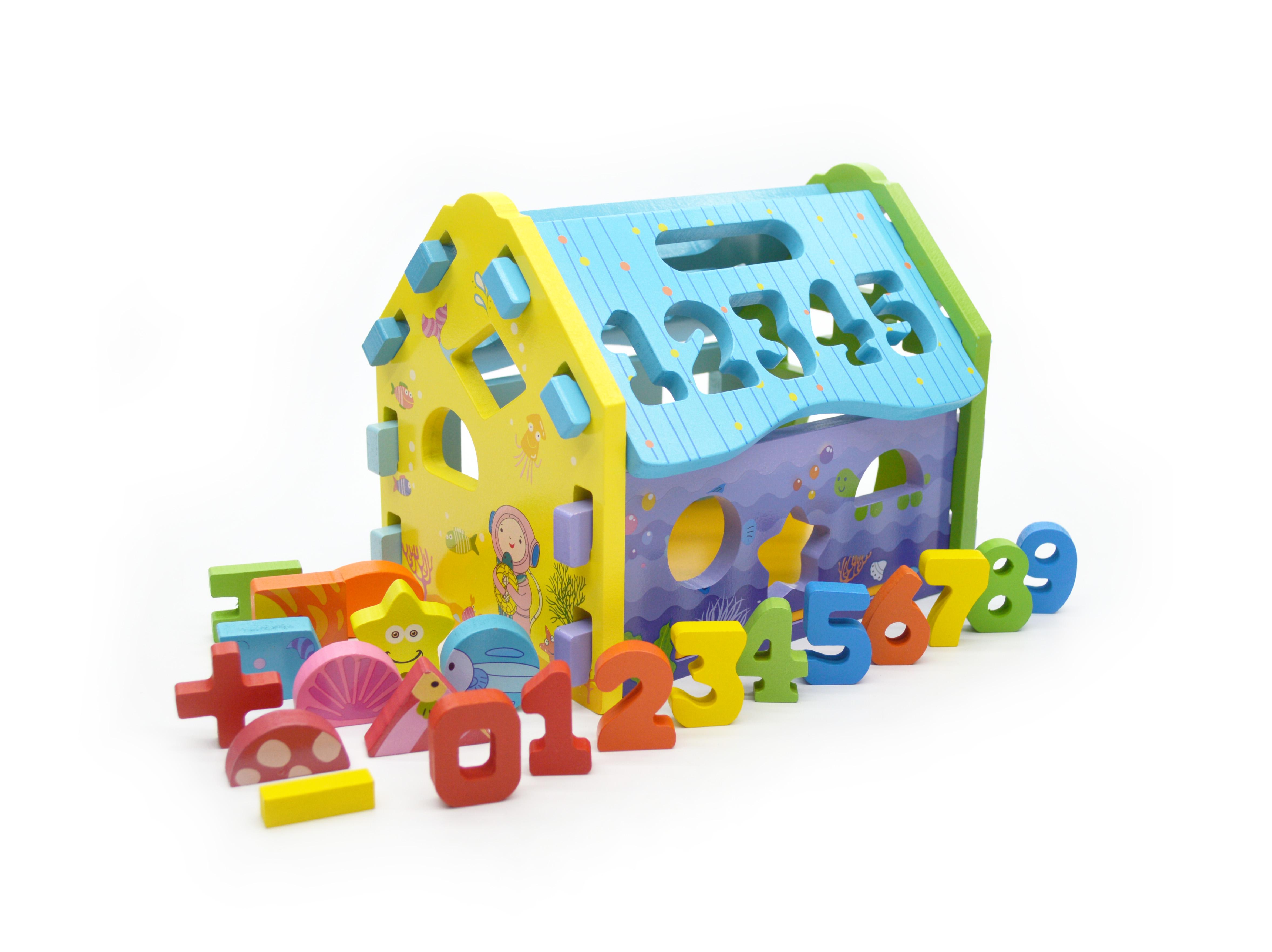 Домик сортер деревянный (0565)