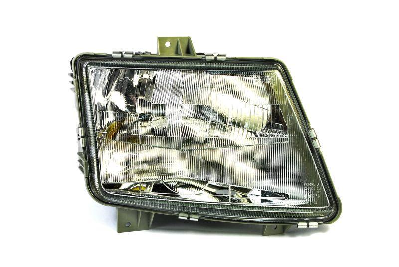 Фара передня права Mercedes Vito 638 1995-2003 H4/H1 (440-1119R-LD-EM)