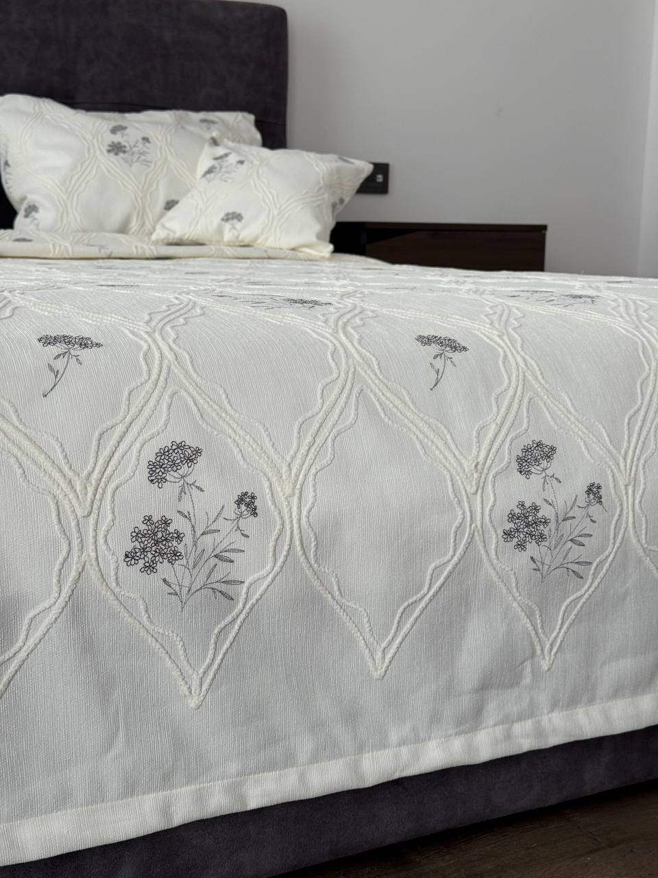 Покривало Бароко №5 бавовна 180х250 см Молочний (55677-5-180x250cm) - фото 3 Покривало Бароко №5 бавовна 180х250 см Молочний (55677-5-180x250cm) - фото 3