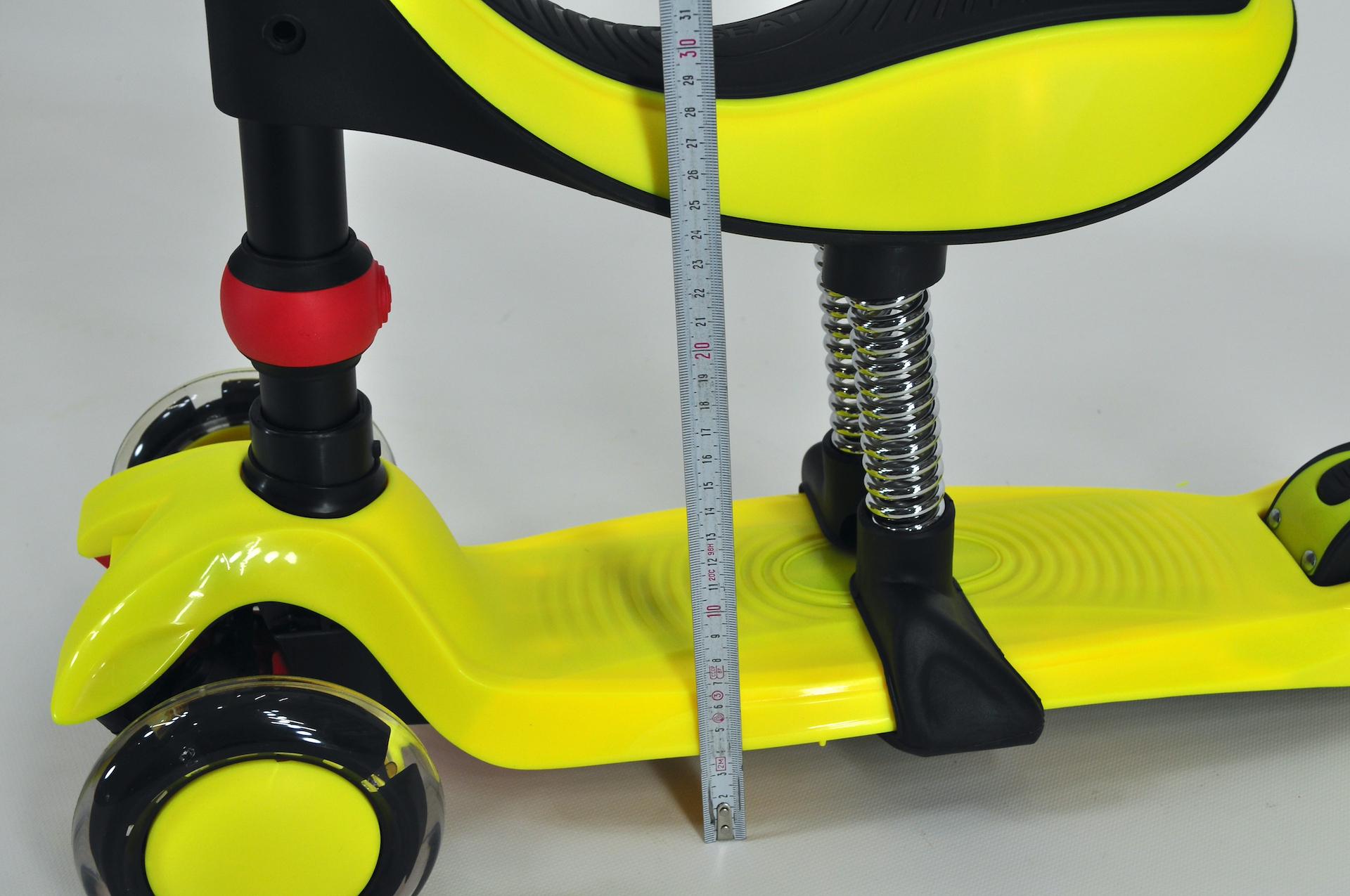 Самокат біговіл Maraton Credo 3в1 дитячий триколісний з сидінням та батьківською ручкою Жовтий - фото 16