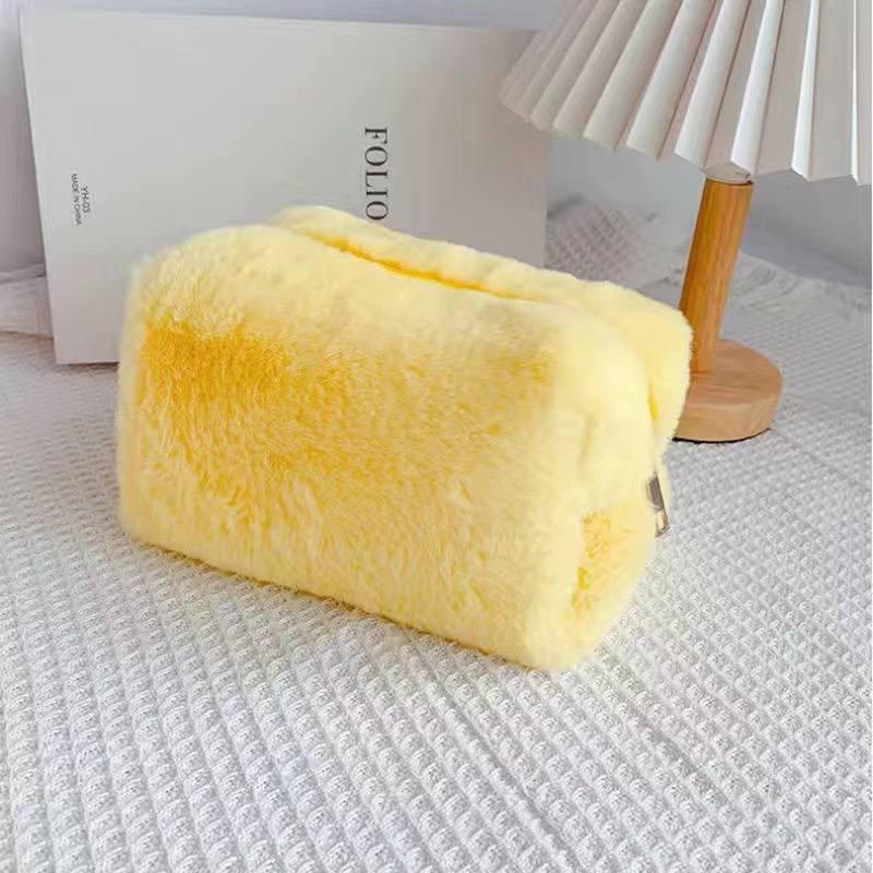 Косметичка-пенал пушистая Sunny Fluff (0904002)