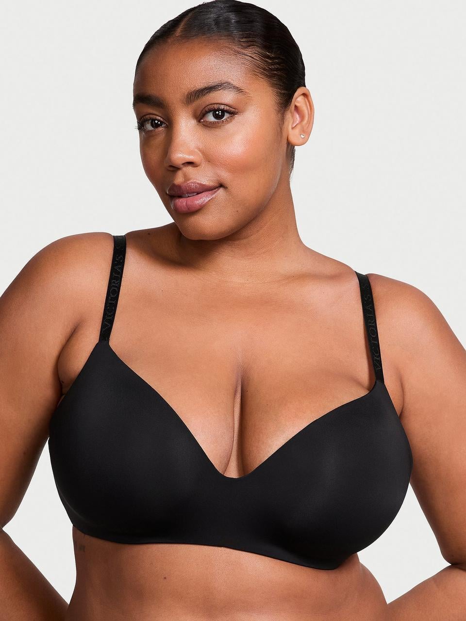 Бюстгальтер Victoria's Secret Lightly Lined Wireless Bra 70A Черный (28566942167)