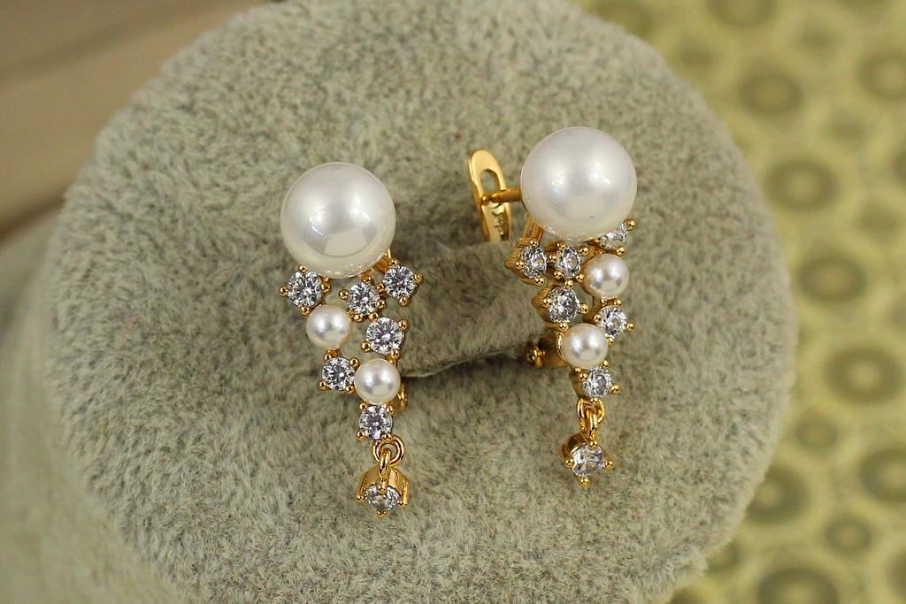 Серьги Xuping Jewelry вспышка с танцующим фианитом 2,4 см Золотистый (2574123724)