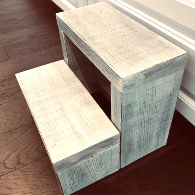 Скамейка-ступенька из дерева Маунтин Шебби (ССТ-002321)