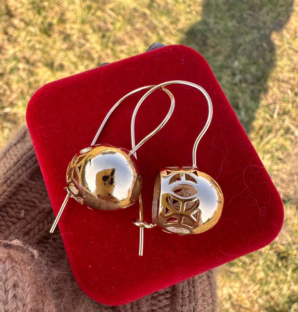 Серьги Xuping ювелирный сплав 18к 585п шарик 1 см 4 см Золотой (322-004)