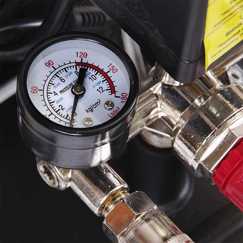 Компрессор двухцилиндровый Apro OFD-50MX 2,2 кВт 416 л/мин 8 бар 50 л 2 крана/масло 0,2 л (850178) - фото 9 Компрессор двухцилиндровый Apro OFD-50MX 2,2 кВт 416 л/мин 8 бар 50 л 2 крана/масло 0,2 л (850178) - фото 9