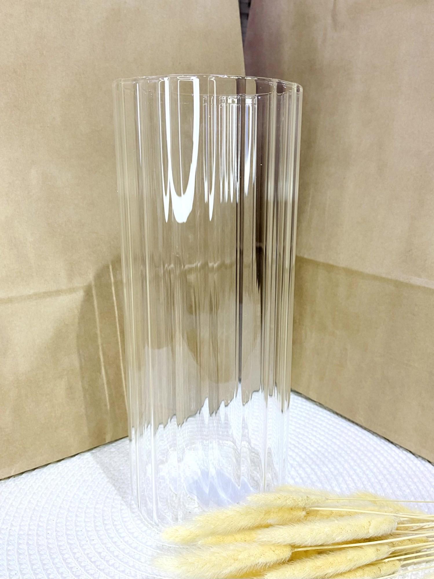 Ваза стеклянная Легкое прикосновение весны d 10 см h 24,5 см Прозрачный