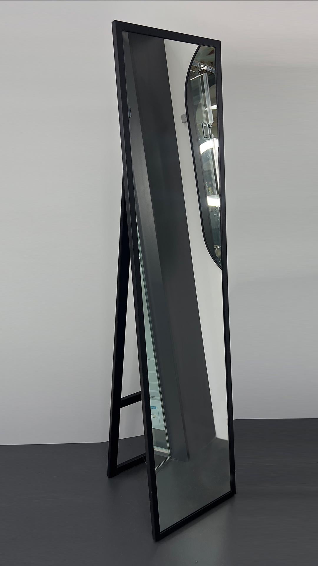 Дзеркало підлогове в прямій рамі CRYSTAL GLASS 2290 1700х600 мм Чорний (С3482)