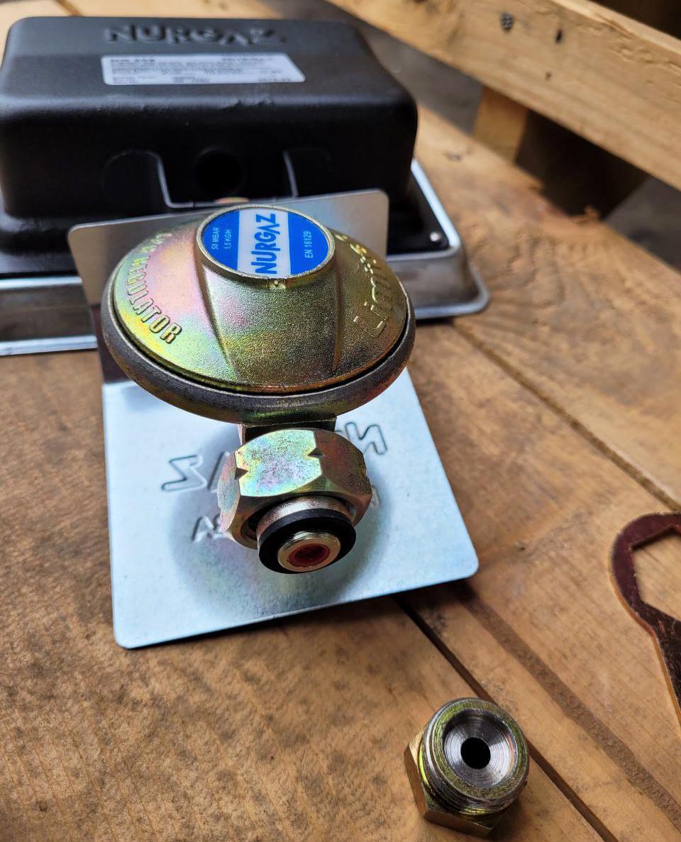 Газовий пальник Nurgaz Kamp Soba NG-309 1500 Вт (1754815719) - фото 3 Газовий пальник Nurgaz Kamp Soba NG-309 1500 Вт (1754815719) - фото 3