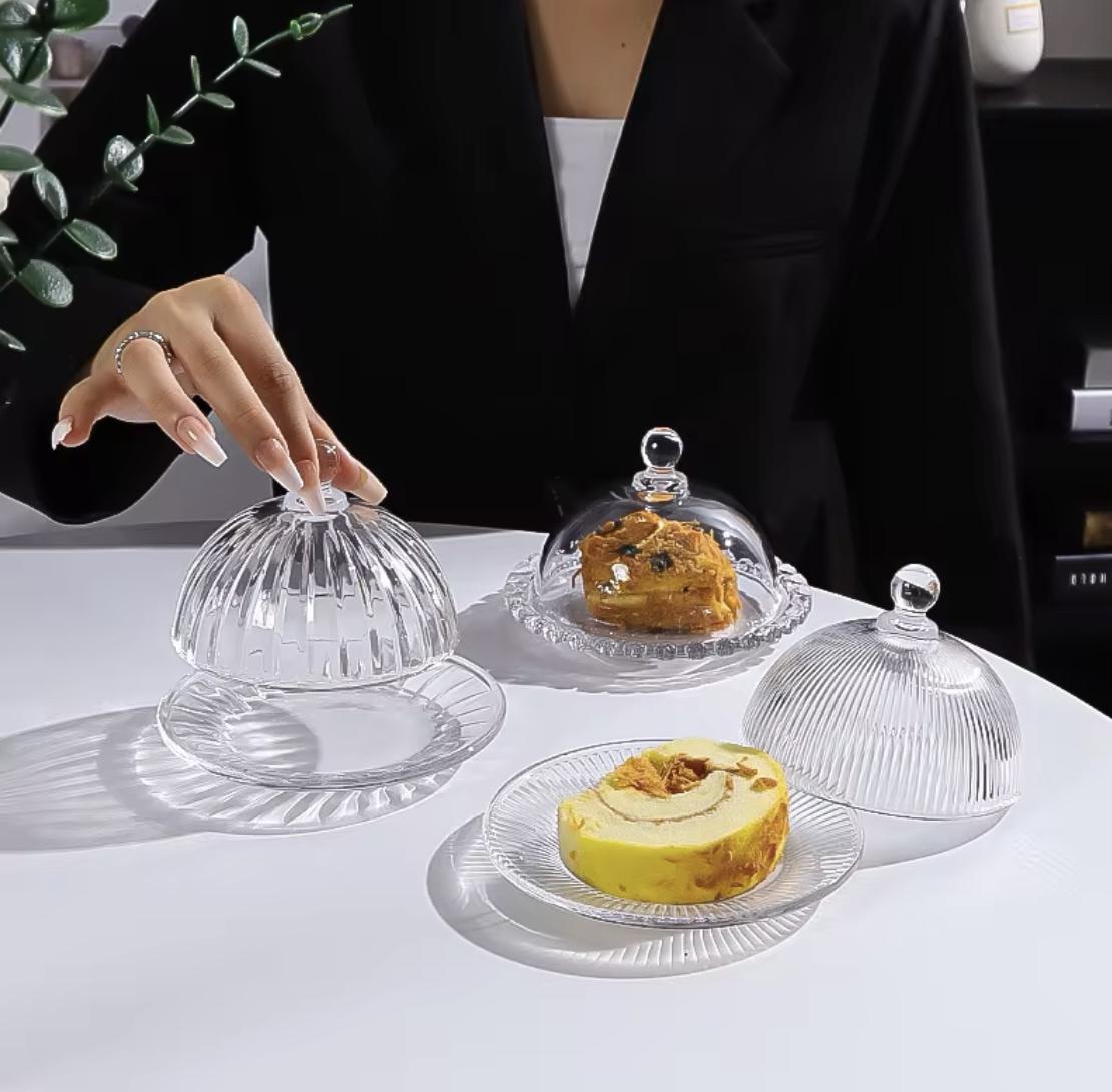 Блюдо скляне з кришкою Класична елегантність 19 см (40165) - фото 7 Блюдо скляне з кришкою Класична елегантність 19 см (40165) - фото 7