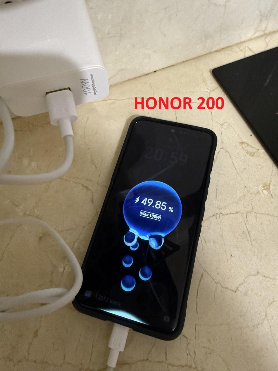 Зарядное устройство сетевое Honor SuperCharge Power Adapter 100W OEM с кабелем 1 м (29109268) - фото 6 Зарядное устройство сетевое Honor SuperCharge Power Adapter 100W OEM с кабелем 1 м (29109268) - фото 6