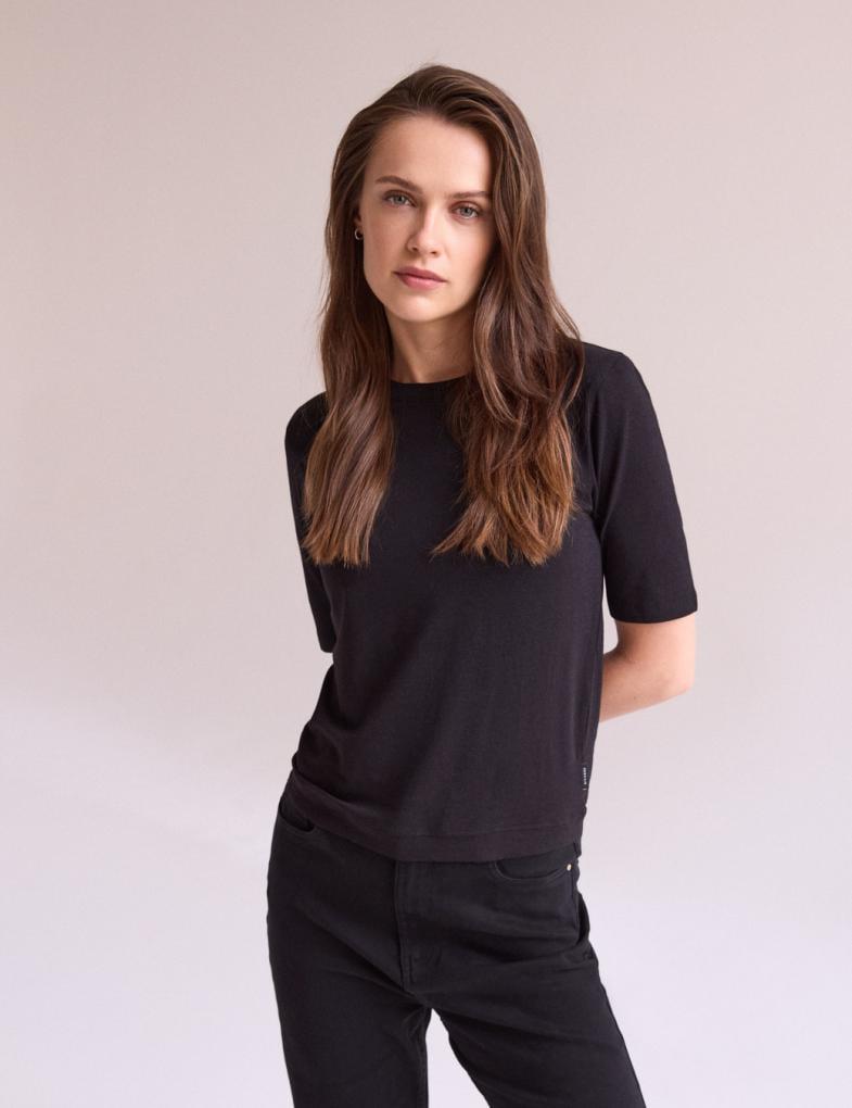 Футболка жіноча Diverse CAMANS M Чорний (5905384036889) Футболка жіноча Diverse CAMANS M Чорний (5905384036889)