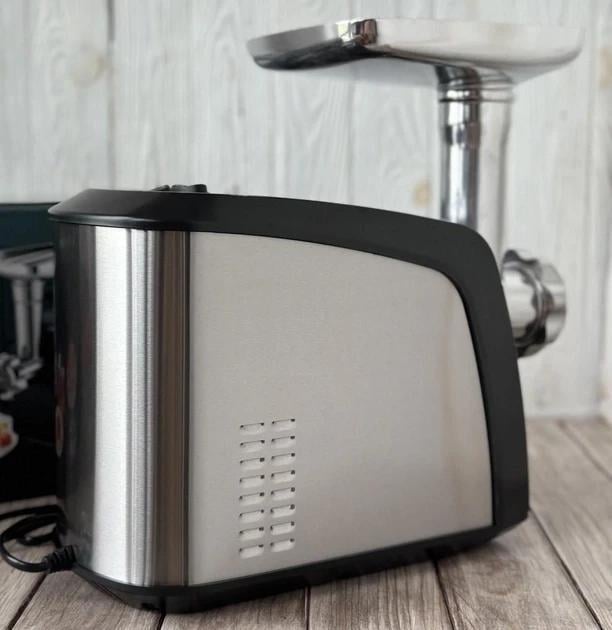 Электромясорубка профессиональная Rainberg RB-673A 3800W с соковыжималкой нержавеющая сталь - фото 5 Электромясорубка профессиональная Rainberg RB-673A 3800W с соковыжималкой нержавеющая сталь - фото 5