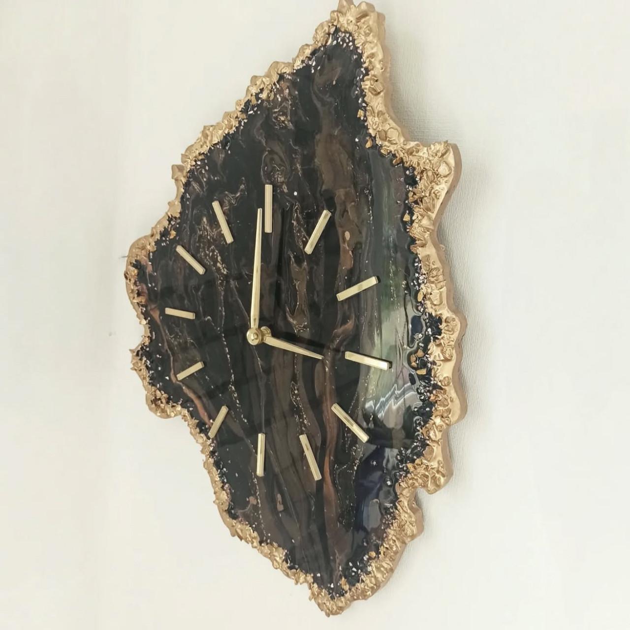 Часы настенные фигурные из эпоксидной смолы Срез камня 80х70 см