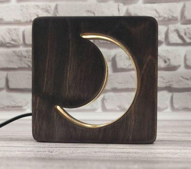 Светильник ночник из дерева ручной работы (23068-Нов)