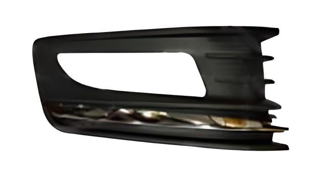 Решітка бампера AVTM Volkswagen Polo 15 - ліва з отвором для протитуманок 1 молдинг Хром (7433 913)