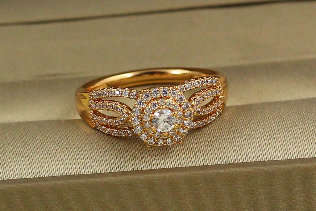 Кольцо Xuping Jewelry Сюзерен р. 20 Золотистый (27917520)