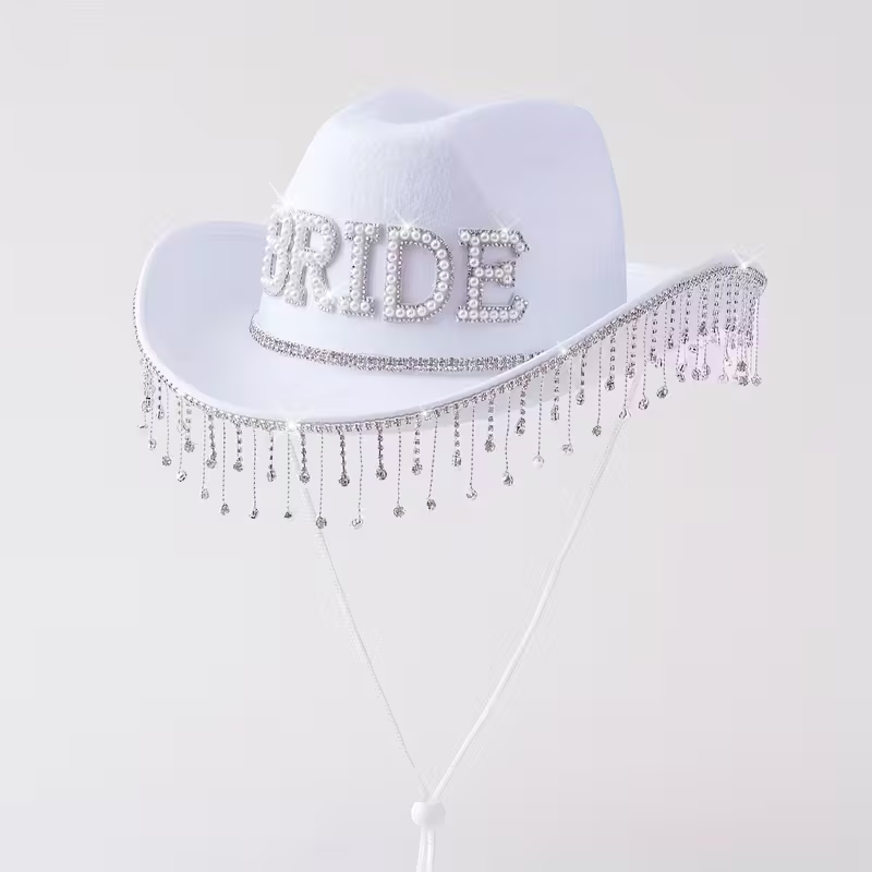 Шляпа ковбойская для девичника Bride с жемчугом и стразами (36) Шляпа ковбойская для девичника Bride с жемчугом и стразами (36)