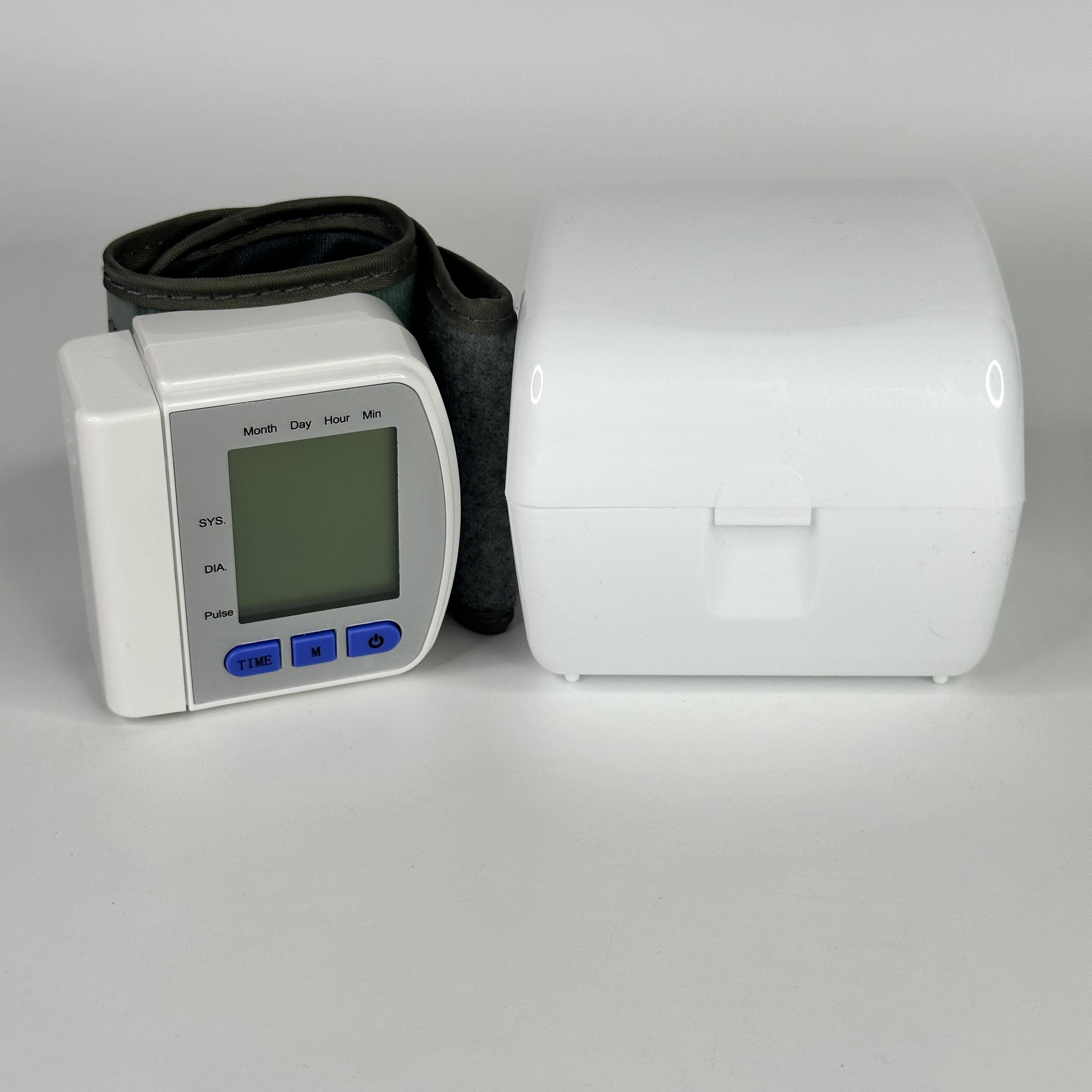 Тонометр на запястье CK-102S 102 автоматический (10543920) - фото 6