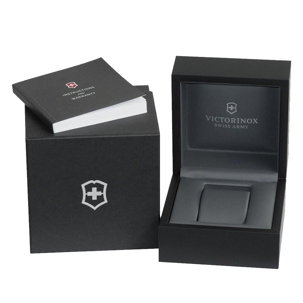 Наручний годинник чоловічий Victorinox Swiss Army Maverick кварцевий Silver (V241608) - фото 3 Наручний годинник чоловічий Victorinox Swiss Army Maverick кварцевий Silver (V241608) - фото 3