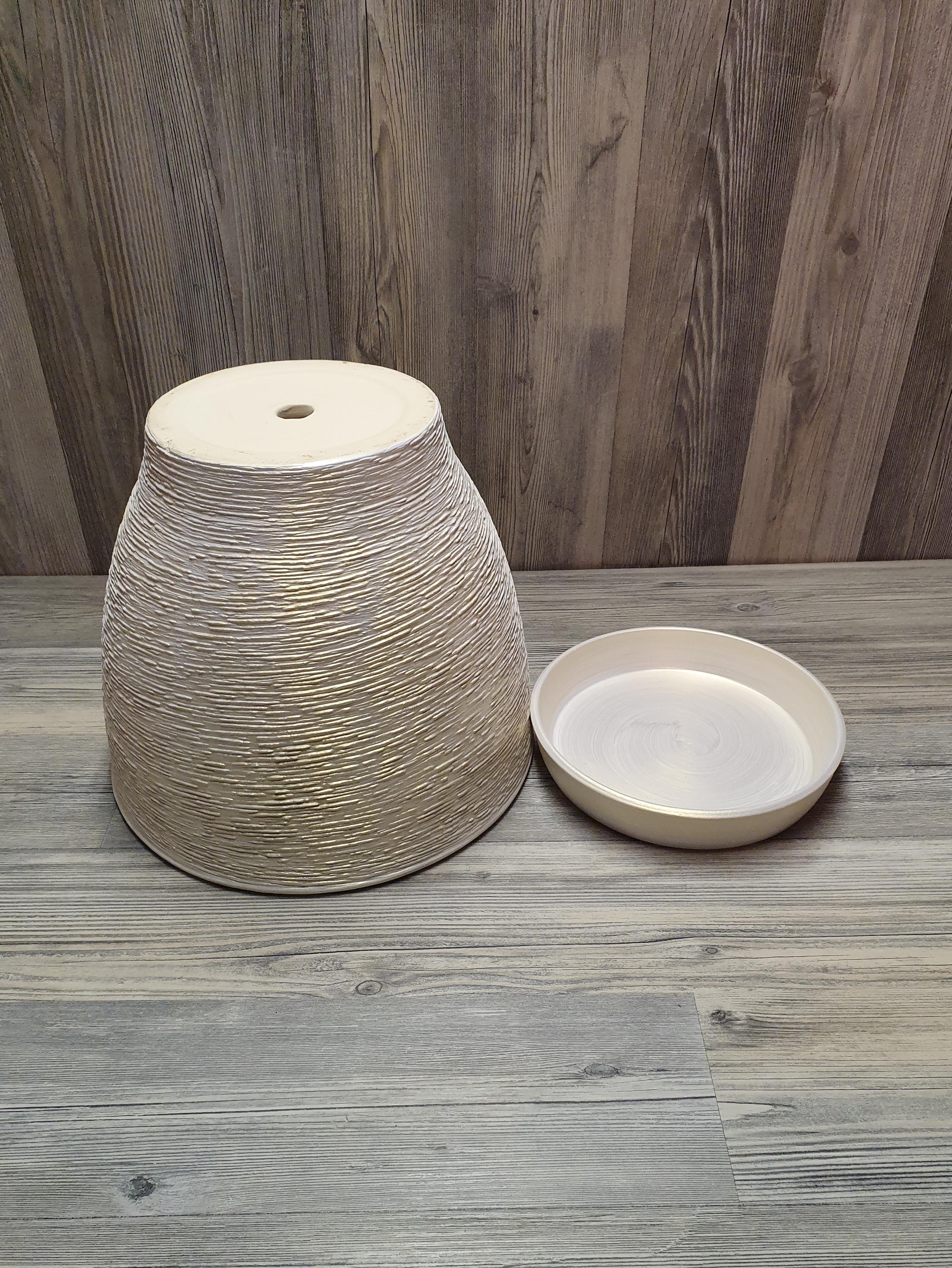 Горщик для рослин з піддоном 5 л Біло-золотий (5262) - фото 6 Горщик для рослин з піддоном 5 л Біло-золотий (5262) - фото 6