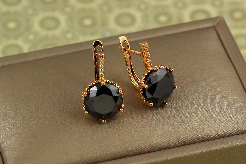 Серьги Xuping Jewelry с большим черным камнем шестигранная оправа 2 см Золотистый (29367248)