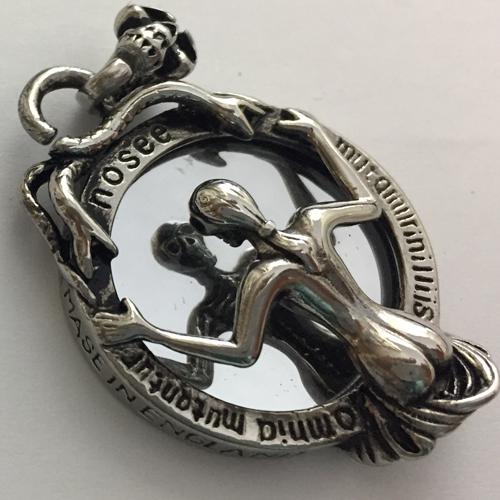 Підвіска на шию Jinx Glowing Elephant Слоник світиться в темряві (2092)