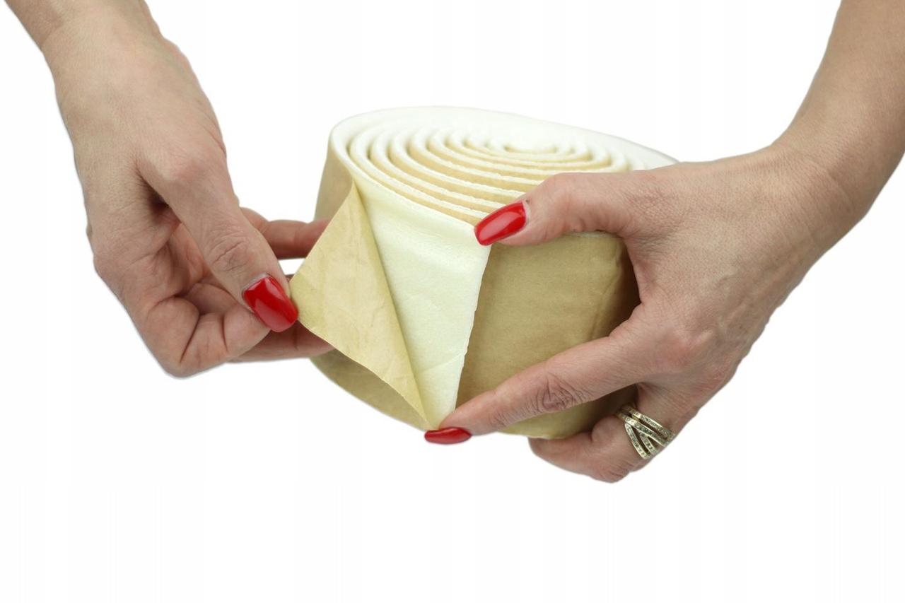 Самоклеюча стрічка плінтус універсальна 228x4 см x 4 мм Білий - фото 3