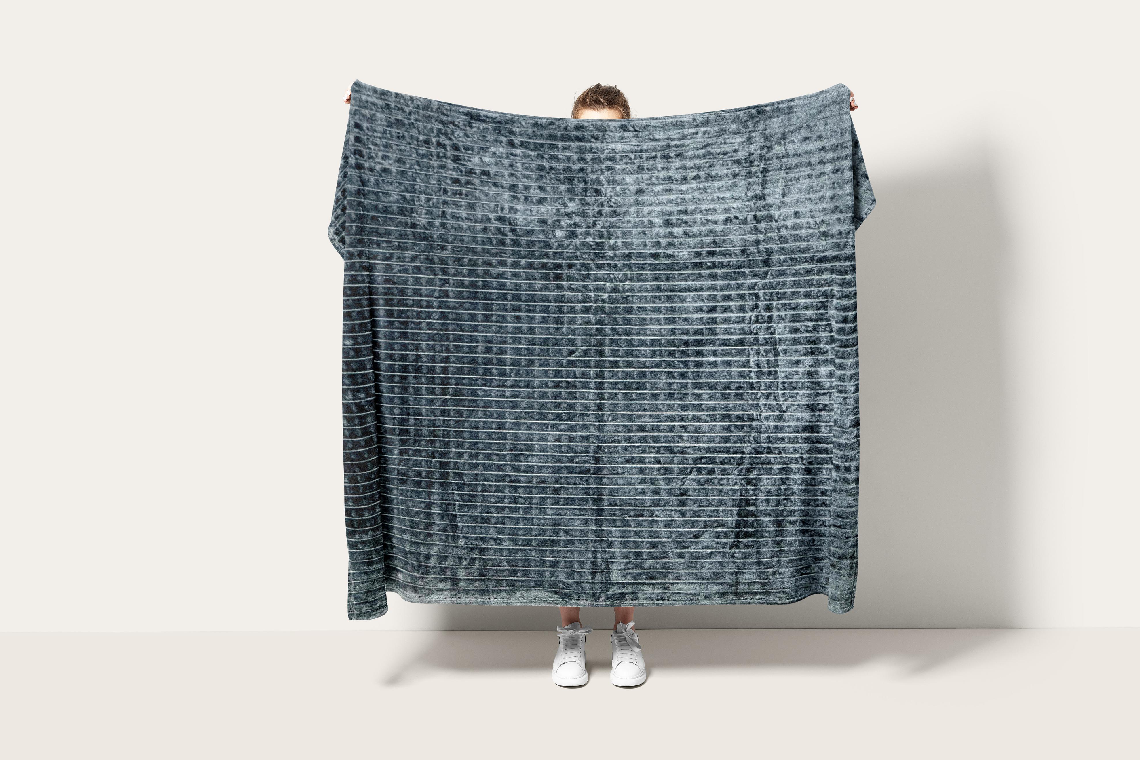 Плед плотный флисовый Квадратик 148х215 см Темно-серый (F-2703dgrey/x150)