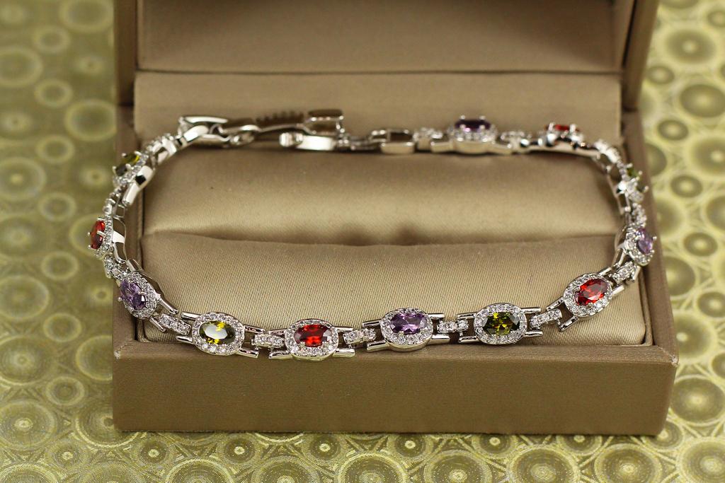 Браслет Xuping Jewelry Мозаика с темными разноцветными камнями 17 см 6 мм Серебристый (34149619)