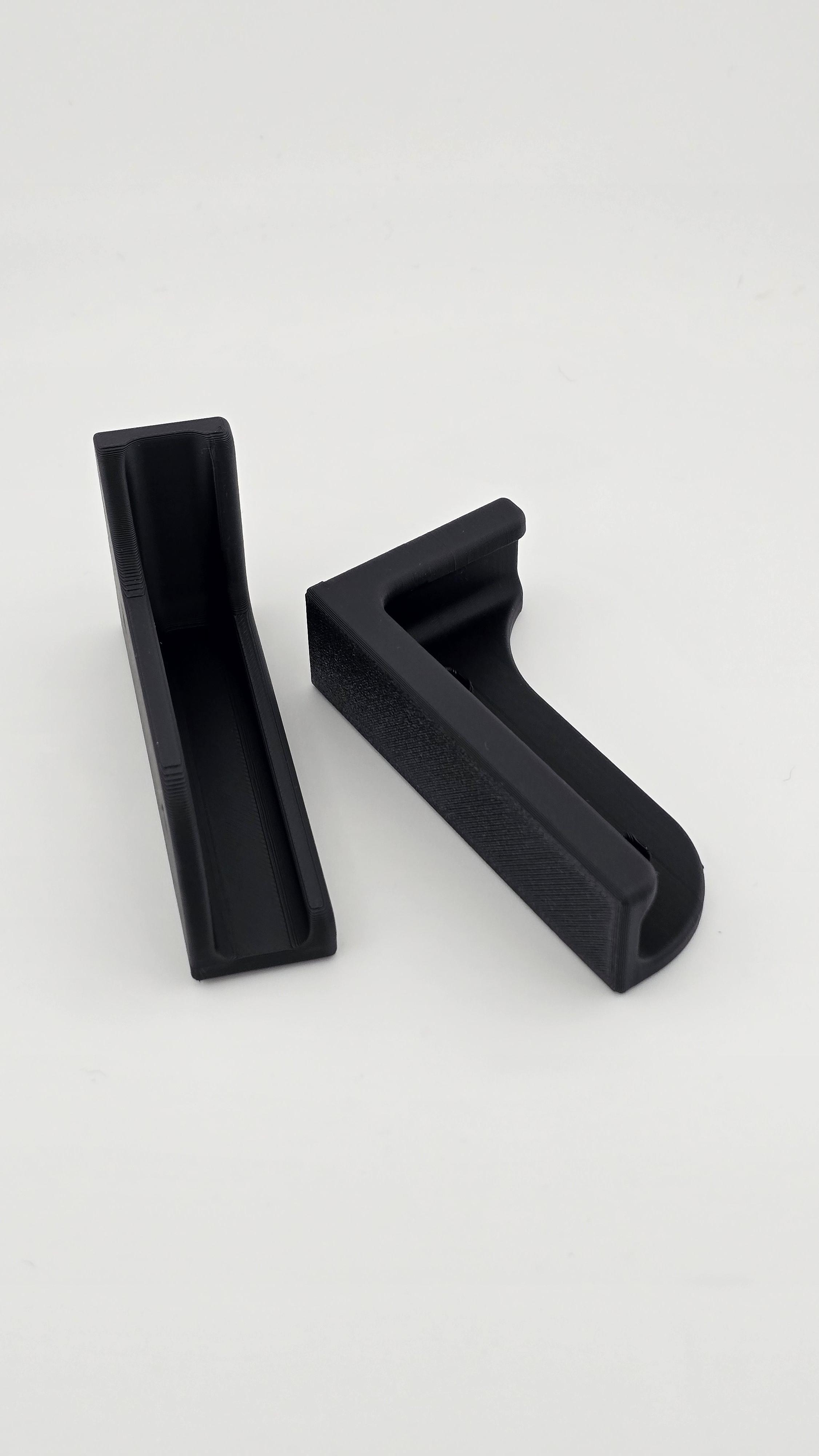 Крепеж для iPad настенный 15 мм (0417)