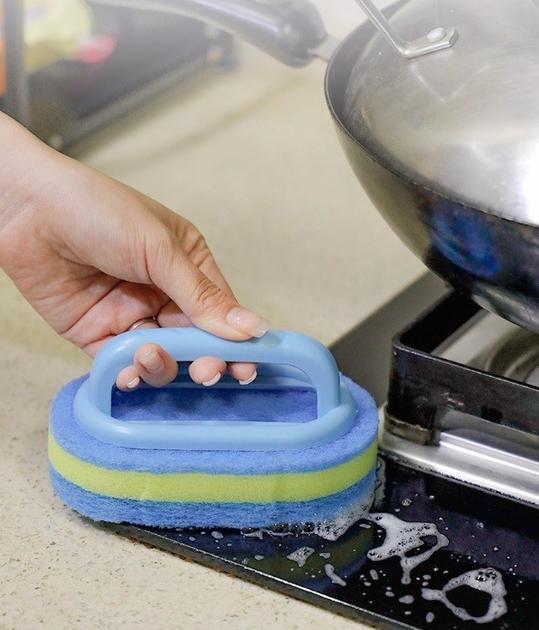 Щітка-губка з ручкою господарська 1 шт. Синій із жовтим (2362703786) - фото 4 Щітка-губка з ручкою господарська 1 шт. Синій із жовтим (2362703786) - фото 4