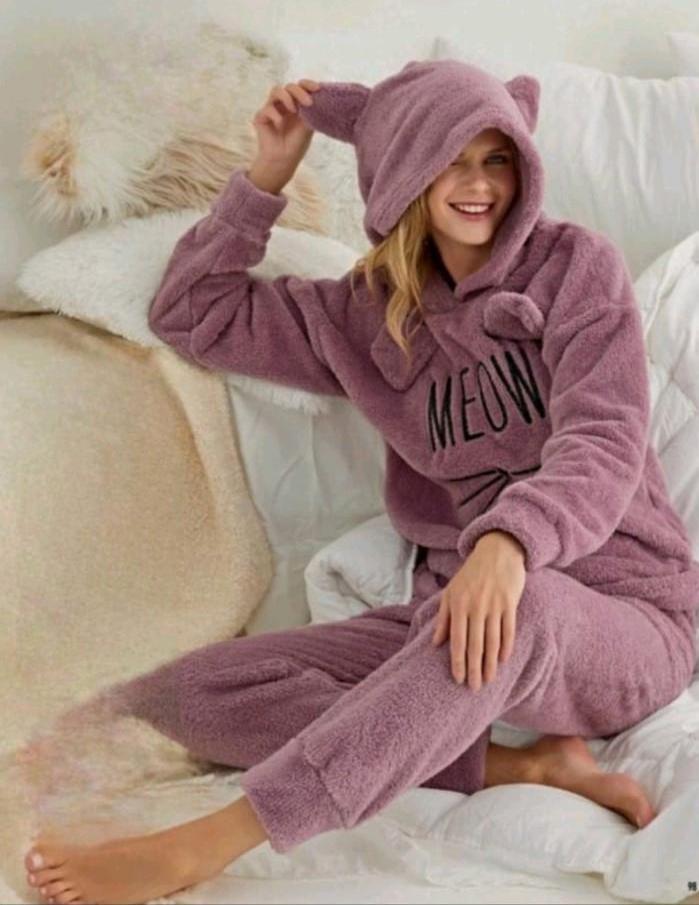 Пижама женская Pijamoni MEOW 4130-2k XL Лиловый Пижама женская Pijamoni MEOW 4130-2k XL Лиловый