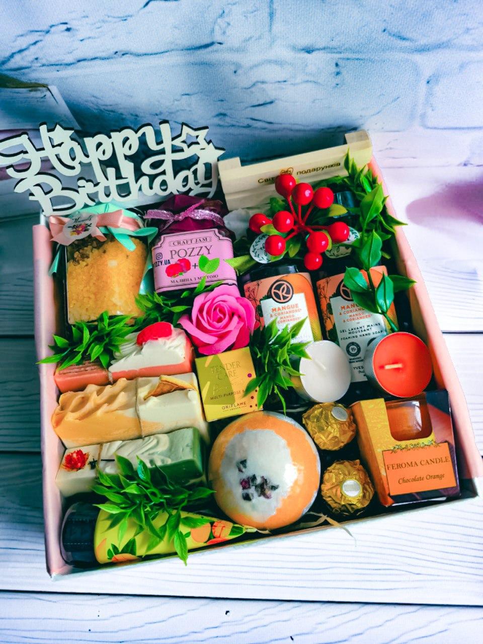 Подарунковий бокс жіночий Beaty box з косметикою (2595858126)