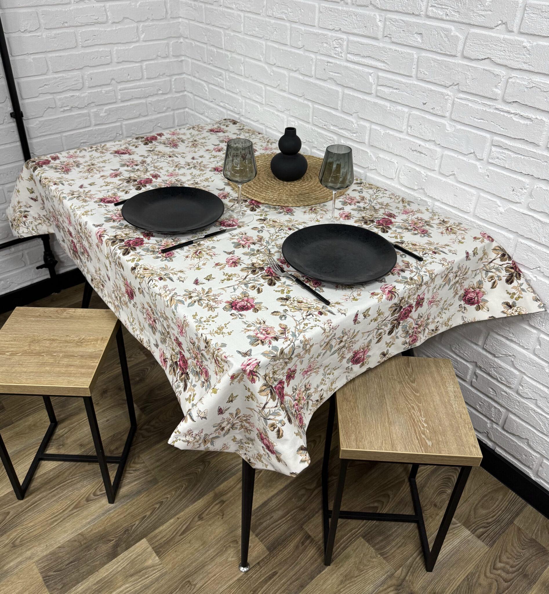 Скатерть Comfort Home Rose водоотталкивающая с тефлоновым покрытием 140x180 см