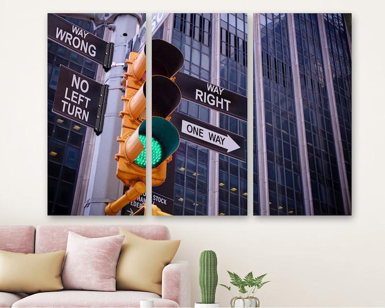 Модульная картина на холсте из трех частей KIL Art Светофор 78x48 см (M3_M_409)