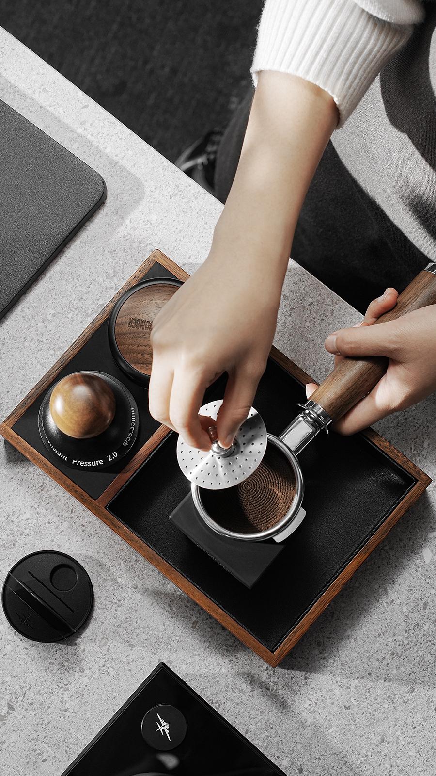 Пак-скрин органайзер универсальный MHW-3BOMBER Espresso Puck Screen Stand 51-58 мм (SP5537-OS) - фото 3 Пак-скрин органайзер универсальный MHW-3BOMBER Espresso Puck Screen Stand 51-58 мм (SP5537-OS) - фото 3