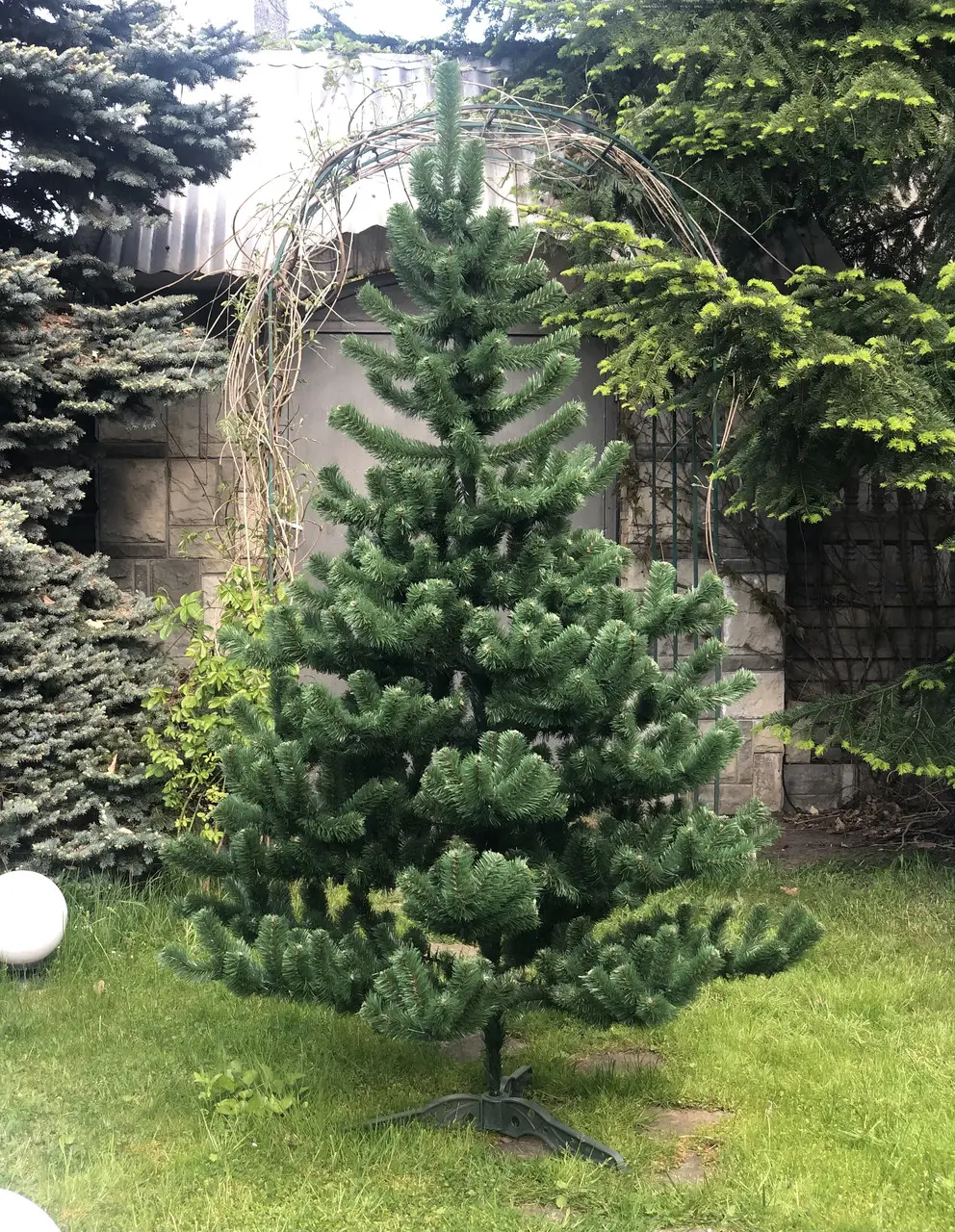 Елка искусственная HVOYA новогодняя Classic 220 см Зеленый (400/220/G) - фото 6 Елка искусственная HVOYA новогодняя Classic 220 см Зеленый (400/220/G) - фото 6