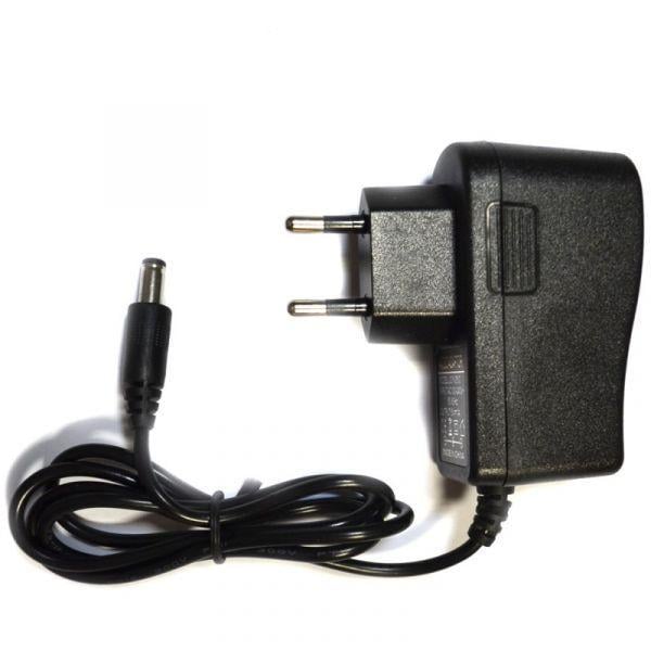 Зарядное устройство 5V/1A 5.5 мм 1 м (24014254)