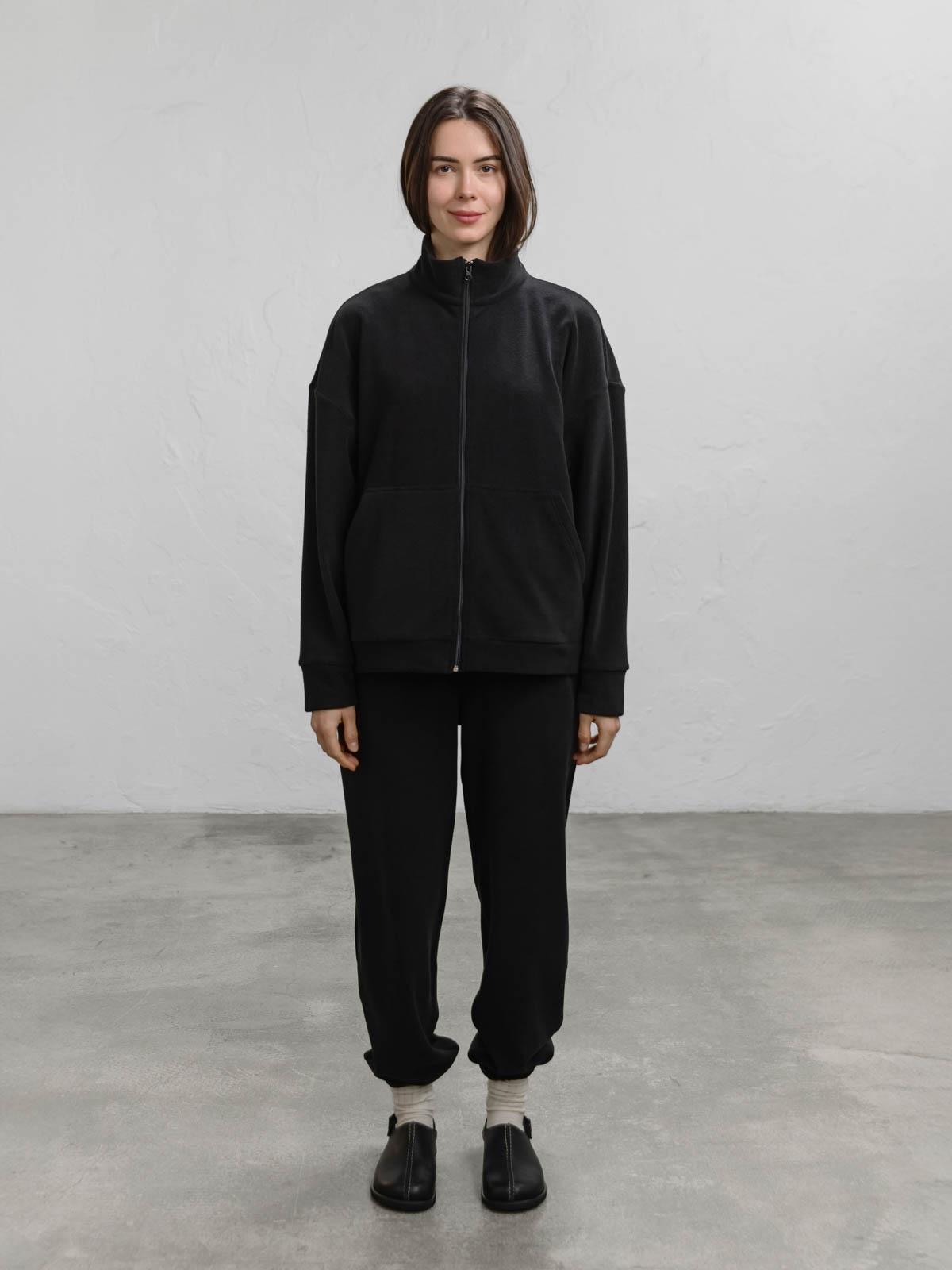 Бомбер женский из флис-плюша FROMUS M/L Черный (2655-2) - фото 2 Бомбер женский из флис-плюша FROMUS M/L Черный (2655-2) - фото 2