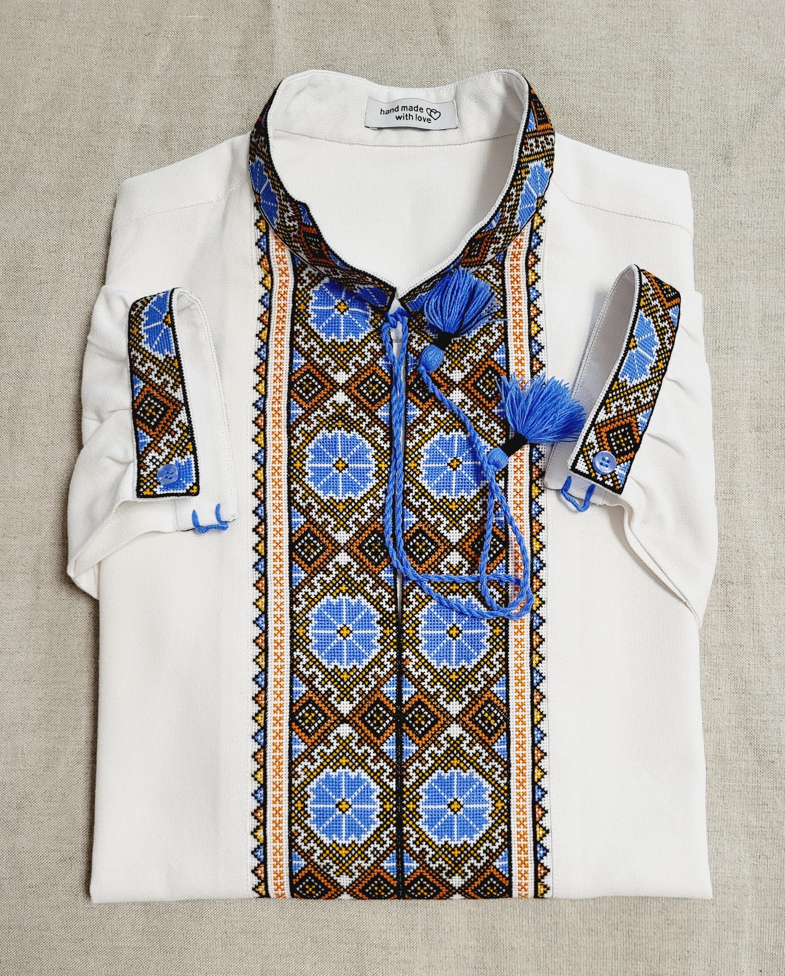 Вишивана сорочка чоловіча Сонцесвіт на домотканому полотні