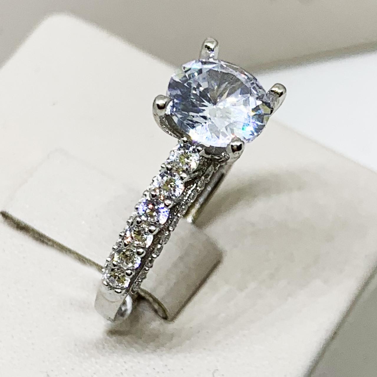 Кольцо серебряное с кубическим цирконием р. 16,5 2,92 г (1713803697)