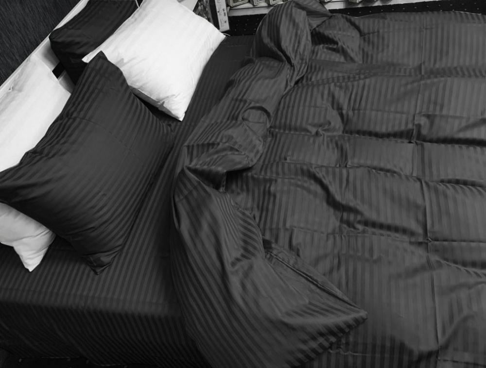 Комплект постільної білизни Сатин Stripe ELITE 1/1 см полуторний на гумці Black