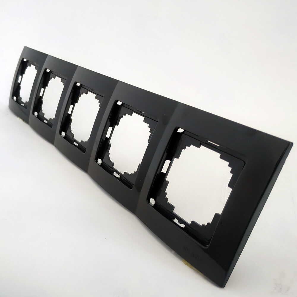 Рамка п'ятимісна Nilson Touran універс Чорний матовий (00000027234) Рамка п'ятимісна Nilson Touran універс Чорний матовий (00000027234)