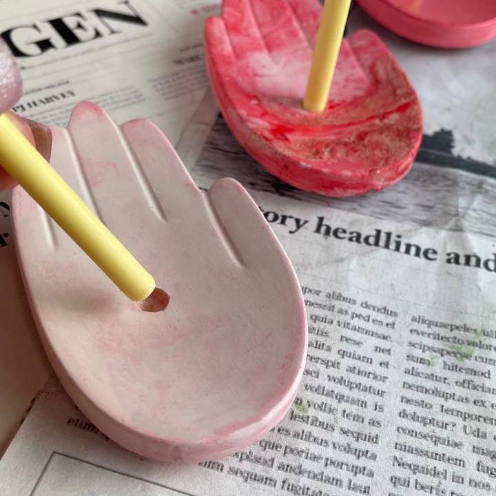 Свічник для тонкої свічки 5candles Долонька мармур (1476_7-352) - фото 7 Свічник для тонкої свічки 5candles Долонька мармур (1476_7-352) - фото 7